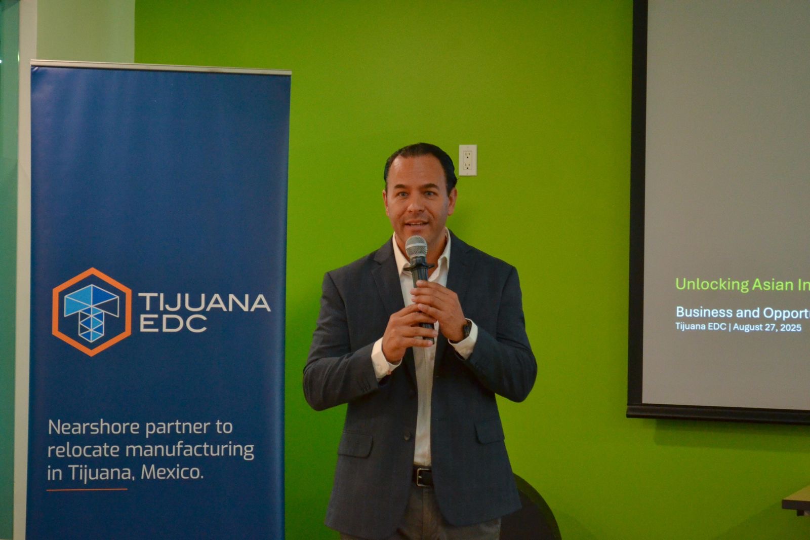 0dd30e79-2382-492f-a907-655d32979711