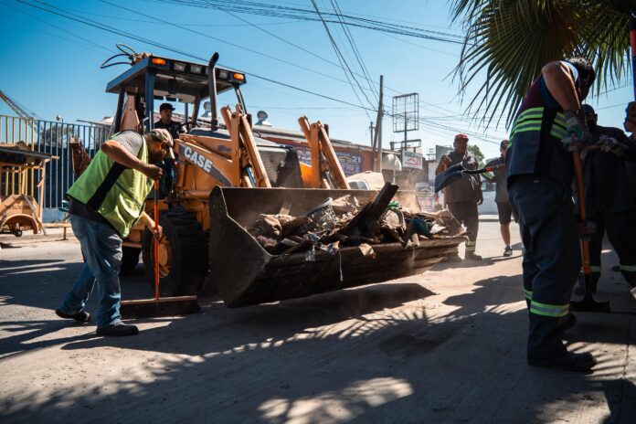 4df90901-44bb-4bba-bacd-52624f407e5d