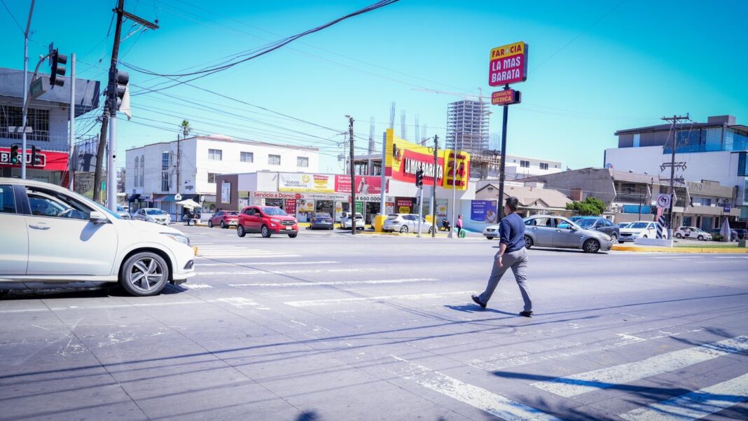 Invitan urbanistas a caminar para una mejor cultura vial