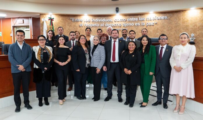 af7eea33-220f-4e45-a178-440d03f43950