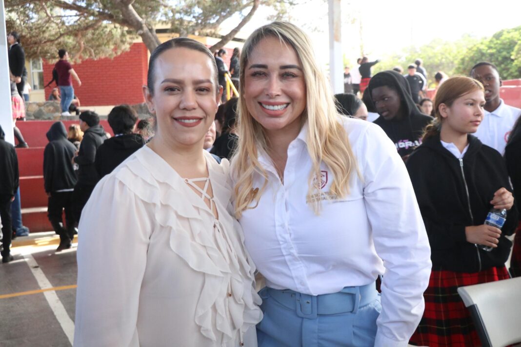 Suscribe Síndica Procuradora convenio con la Preparatoria Municipal Manuel Gómez Morin