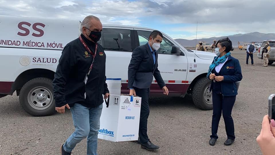 Procesan en BC a dos funcionarios de salud por contratos sin licitar durante Covid19