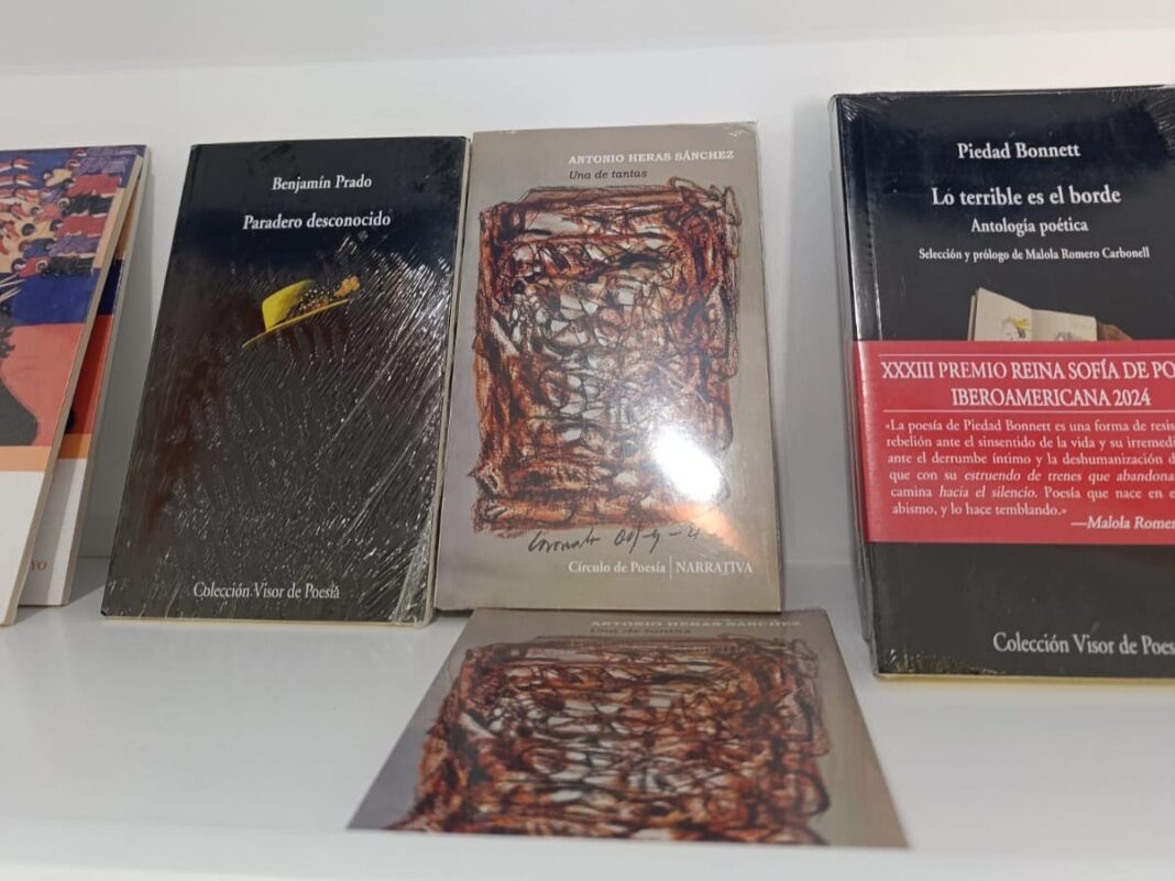 Círculo de Poesía participa en Feria Internacional del Libro en Dominicana