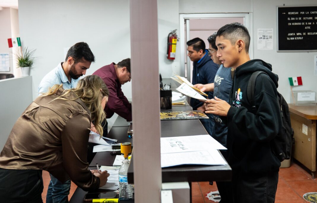 Anuncia Ayuntamiento últimos días para tramitar la Cartilla del Servicio Militar