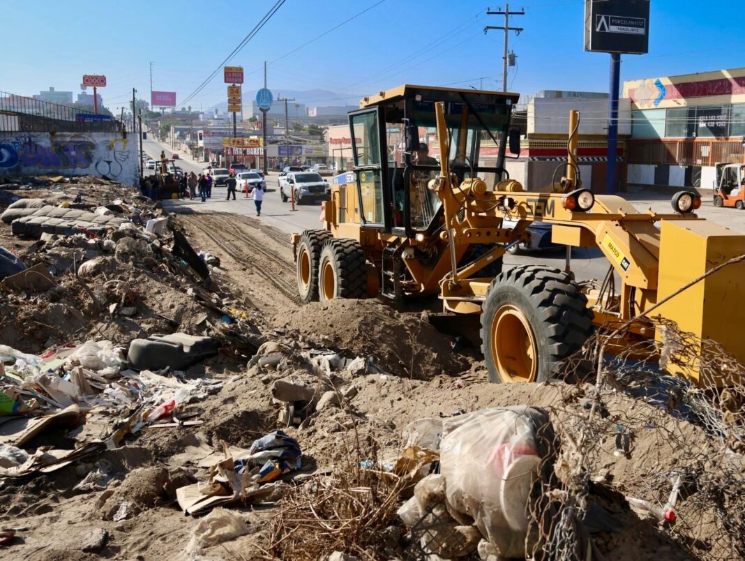 Mejora Gobierno Municipal entornos urbanos con el programa ‘Tijuana: Ciudad Limpia’