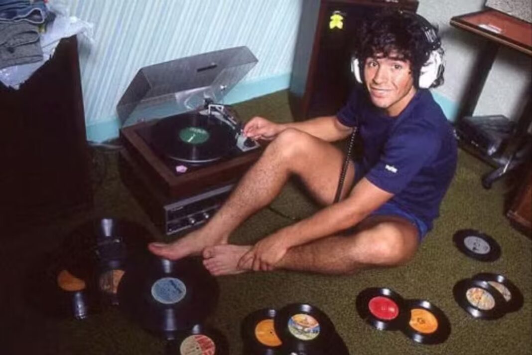 Maradona y las más de 200 canciones que buscaron capturar su esencia
