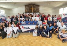 Tira Luis Álvarez en campamento en California