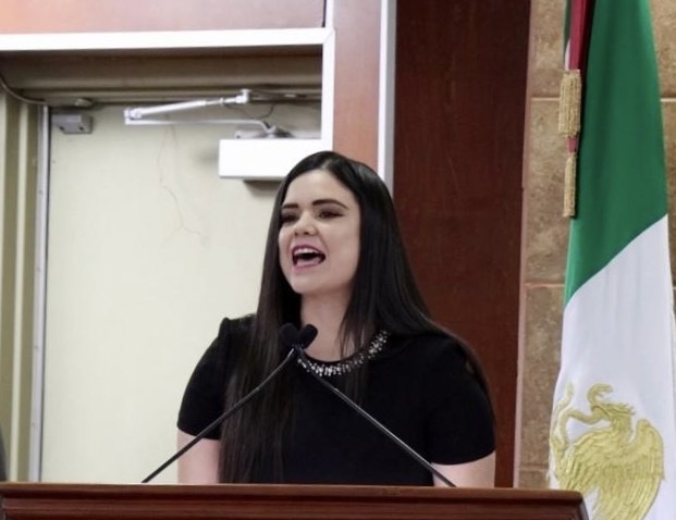 76628962-75a5-43f6-90ff-39a91bd159c8