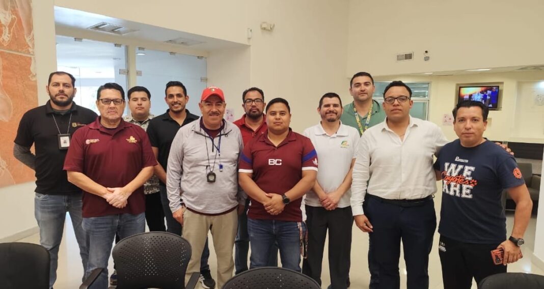 Se suman voluntarios al Maratón Baja California