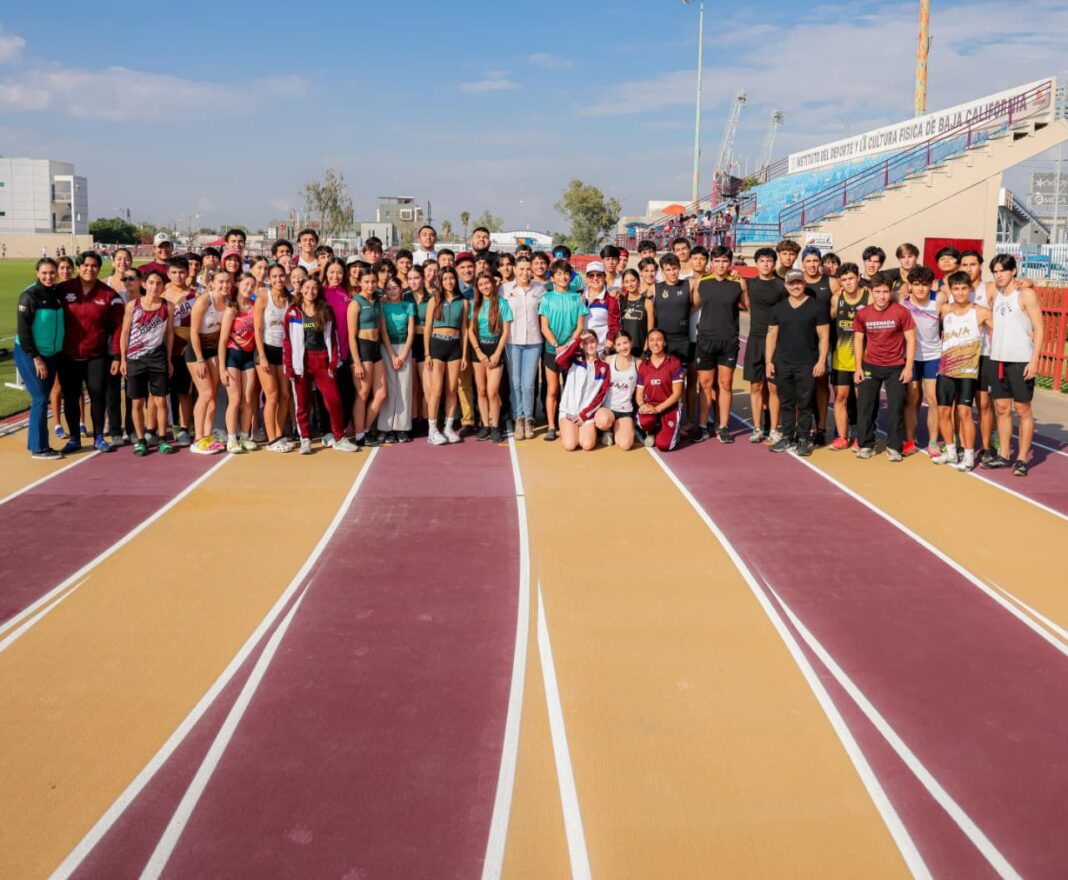 Estrena Mexicali pista de atletismo de nivel internacional