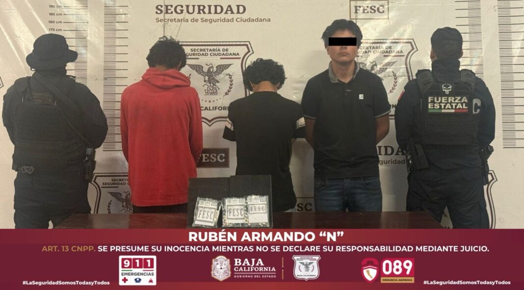 Un adulto y dos menores capturados con metanfetamina