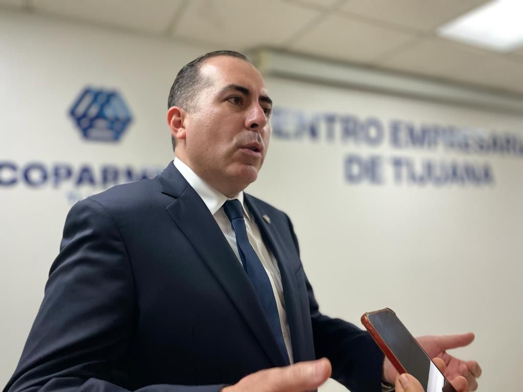 COPARMEX celebra acuerdos sobre salario mínimo 2026 y reducción gradual de jornada laboral