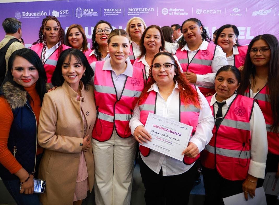 Gobierno de Marina del Pilar impulsa la inclusión laboral con nueva generación de “Mujeres al Volante”
