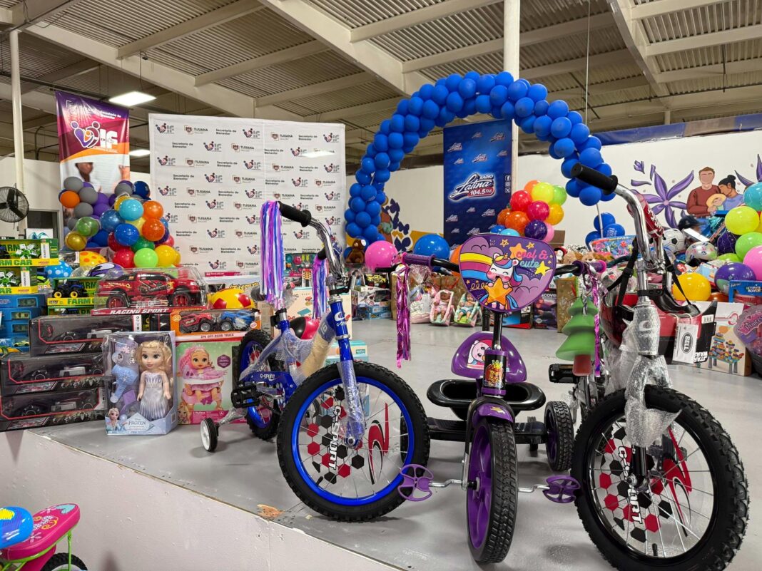 Recibe Gobierno Municipal donativo de juguetes para DIF Tijuana