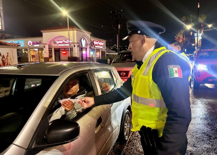 8afd1a30-8a2f-4f4c-b26a-cacf68fac8f9