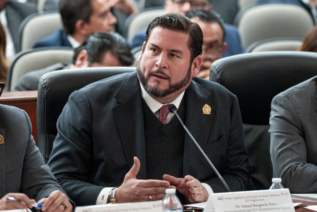 Presenta Ismael Burgueño proyecto de Ley de Ingresos para el Ejercicio Fiscal 2026 ante el Congreso BC