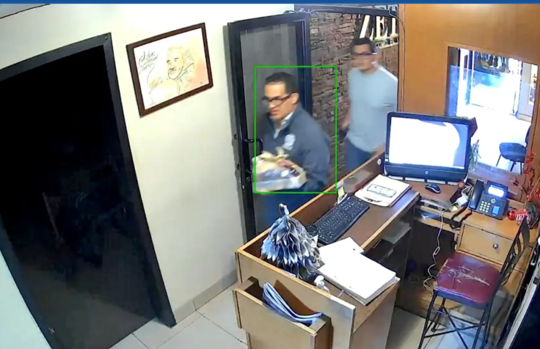 Renuncia director de Comunicación de Ensenada tras escándalo de presunto intento de soborno a ZETA