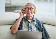 Escuchar música a diario puede reducir el riesgo de demencia en Mayores