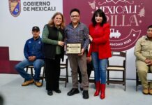 Norma Bustamante premia desempeño de trabajadores del ayuntamiento de Mexicali