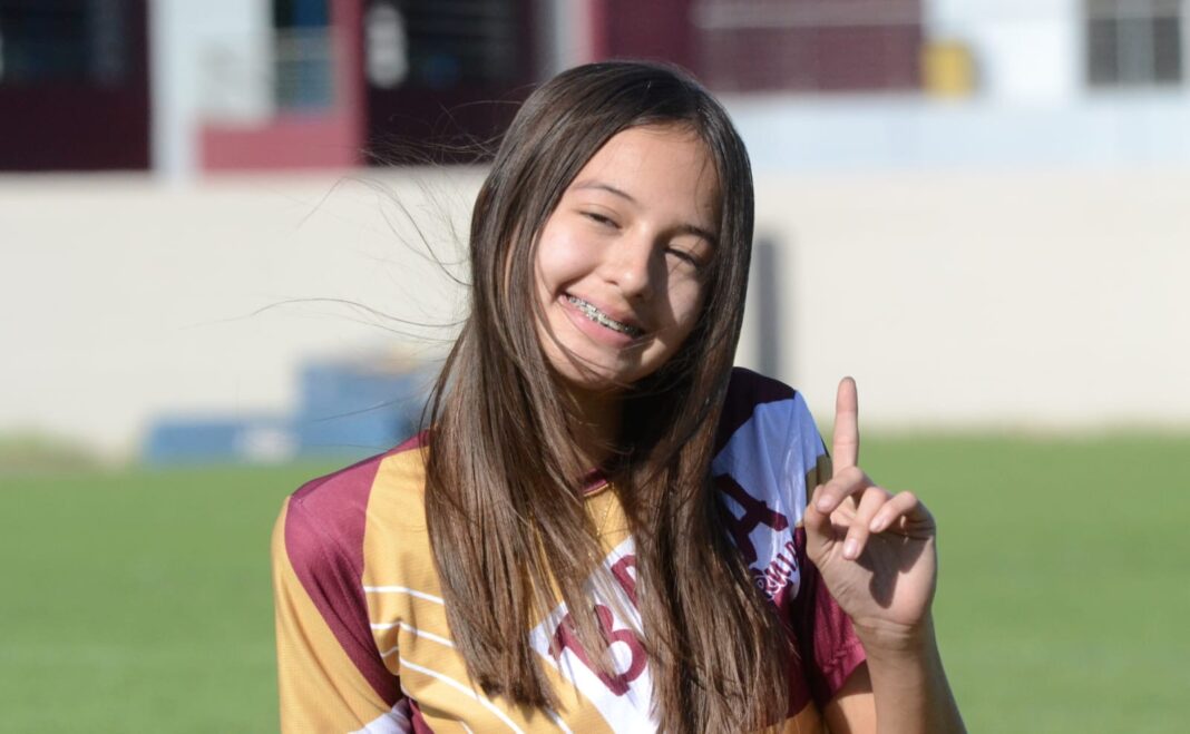 Regina Borrayo, una sólida promesa del atletismo de BC