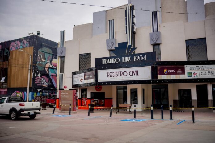 bfb60660-bbb9-49b2-bf4b-c936ab74e415