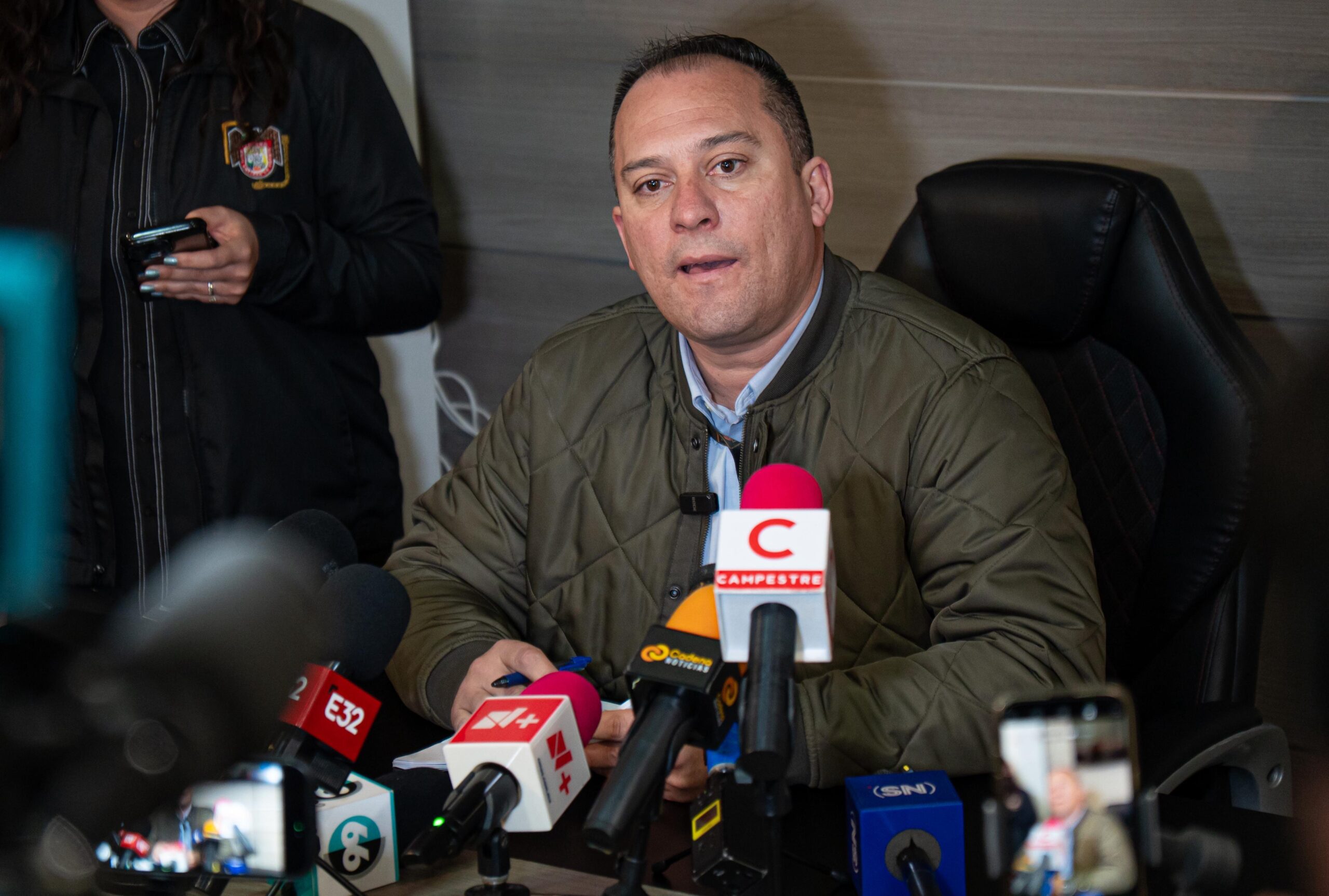 Realizará Gobierno de Tijuana trabajos de reparación por socavón en la Vía Rápida Poniente