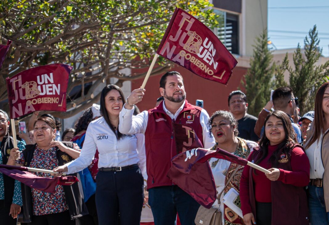 Da Burgueño banderazo de arranque a seis nuevas rutas de recolección de basura en Hacienda Los Laureles