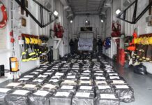 Histórica incautación en altamar: Marina decomisa toneladas de cocaína frente a Isla Clarión