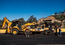 Continúa Ayuntamiento de Tijuana con trabajos de bacheo en delegaciones municipales