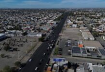 Atiende gobierno de Mexicali denuncia ciudadana y libera vialidad obstruida