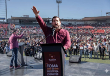 Toma protesta Ismael Burgueño a representantes de mil 91 comités vecinales de Tijuana
