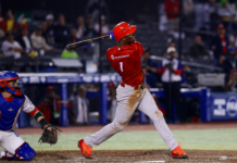 A batazos Junior Lake enciende la Serie del Caribe 2026