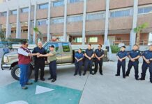 Entrega diputado Molina unidad de rescate a bomberos forestales de Mexicali