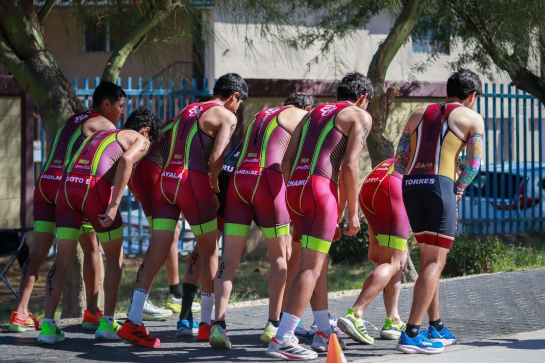 Triatletas lo dan todo en selectivo estatal