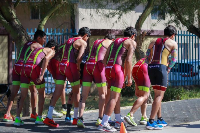 e27c18ae-84a8-45de-87b0-a17b90d99115