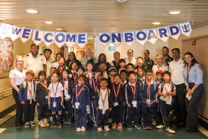 0e09bad3-b8d1-4c3d-aee9-bb18a5b63eed