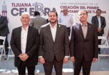Encabeza Burgueño acto cívico por el LXXII Aniversario de la creación del Primer Ayuntamiento de Tijuana