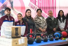 Fortalece INDE BC deporte adaptado con entrega de equipamiento