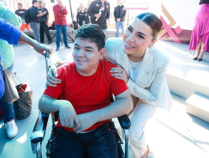 8a8a27cd-c771-41f3-82f9-eddf47a231ea