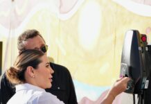 Marina del Pilar inaugura electrolinera para vehículos oficiales