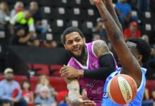 ¡Zonkeys saca la escoba en Torreón y vence a Toros con dramático cierre!