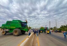 Protestan agricultores en Mexicali
