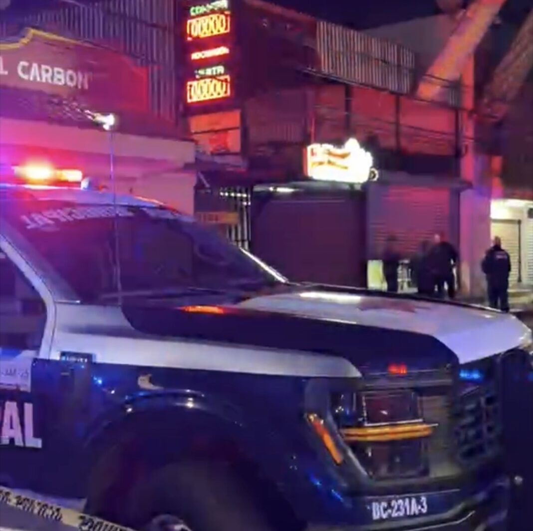 Ejecutan a tres y hieren gravemente a otros tres dentro de restaurante “Chochos”