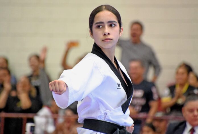 fe03df35-bca3-4509-9cd6-ce70e06c6aab